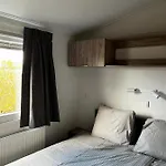 Campsite Polderhuisje 2: Cozy With Covered Terrace Near North Sea *