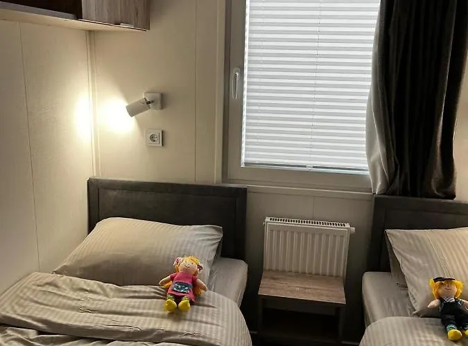 Verhuurchalet Nr 2 Max 4 Pers Met 2 Slaapkamers Camping